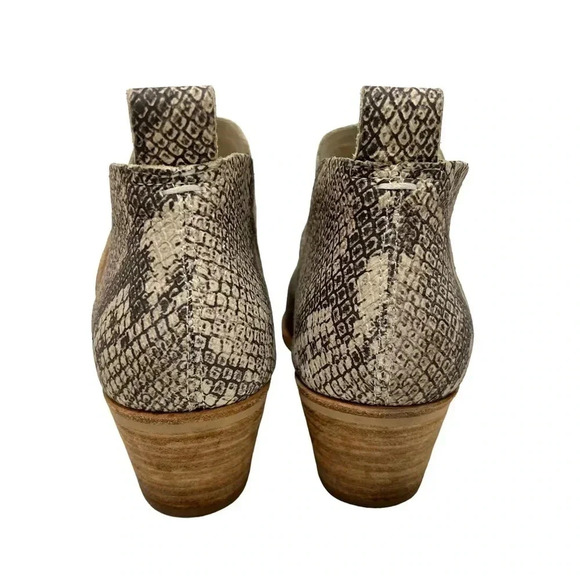 Dolce Vita Sonni Ankle Boots Snake Print Booties Block Heel Slip On Size 6.5 - Picture 6 of 10